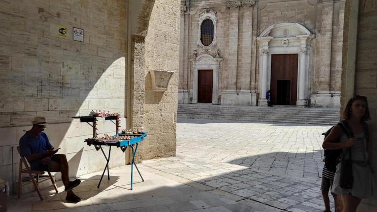 Gallery Art - Sea View Monopoli Bagian luar foto